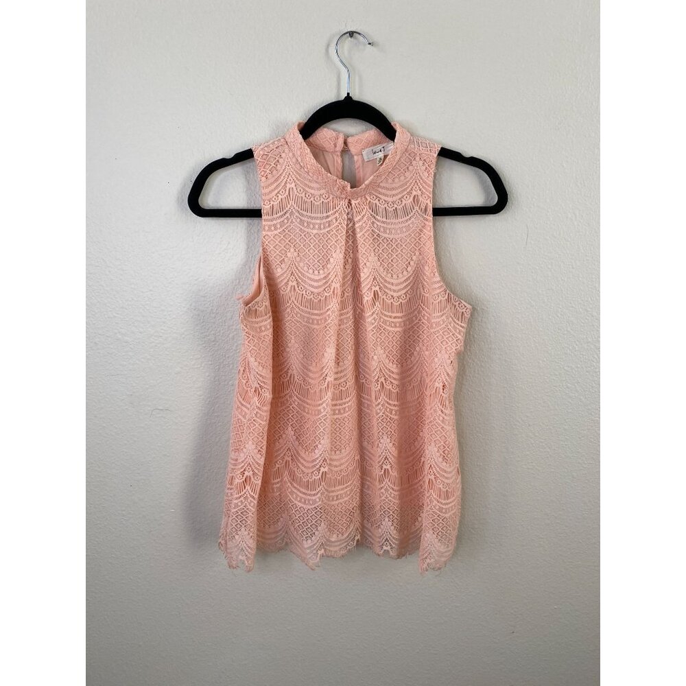 Love J Womens Sleeveless Light Pink Lace Top Scalloped Hem Keyhole Back Size M